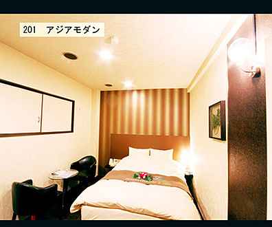 「Xホテル」201号室 内装1