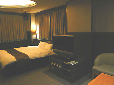 「HOTEL EXリゾート金沢」406号室 内装1