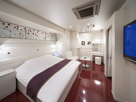 「HOTEL&SPA 更(サラ)」604号室 内装1