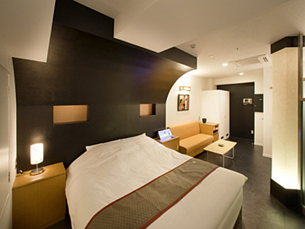 「HOTEL&SPA 更(サラ)」310号室 内装1