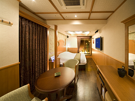「HOTEL&SPA 更(サラ)」509号室 内装1