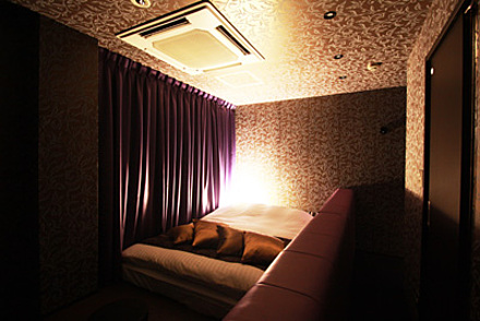 「ホテル EDOYADO」202号室 内装1